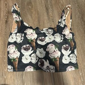 Kortni Jeane Scallop Top M